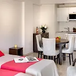 The Originals Boutique, Les Strelitzias Hotel 3*