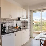 The Originals Boutique, Les Strelitzias Hotel 3*