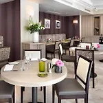 The Originals Boutique, Les Strelitzias 3* Juan-les-Pins