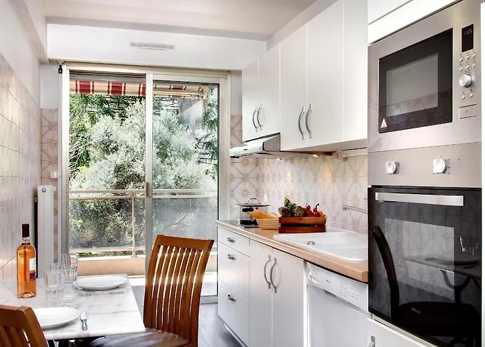 The Originals Boutique, Les Strelitzias 酒店