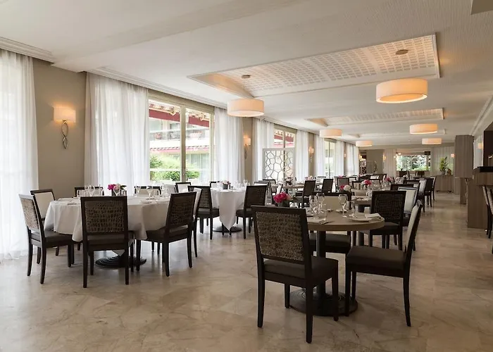 The Originals Boutique, Les Strelitzias 胡安莱潘