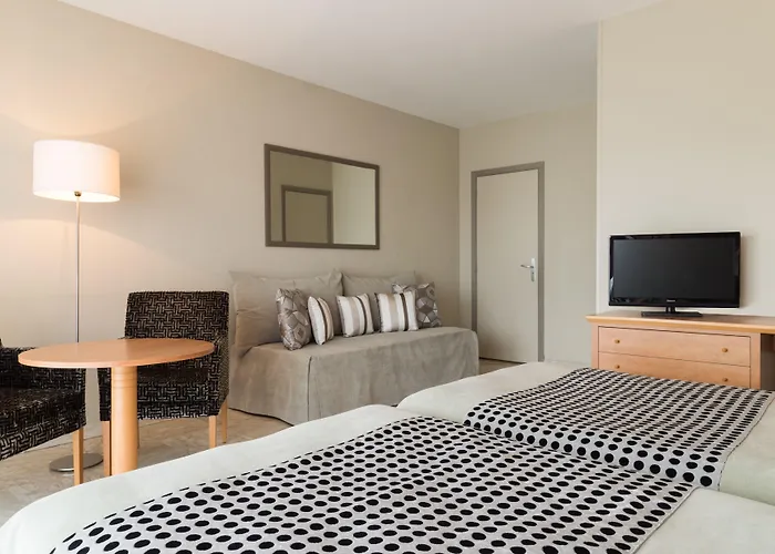 The Originals Boutique, Les Strelitzias 酒店