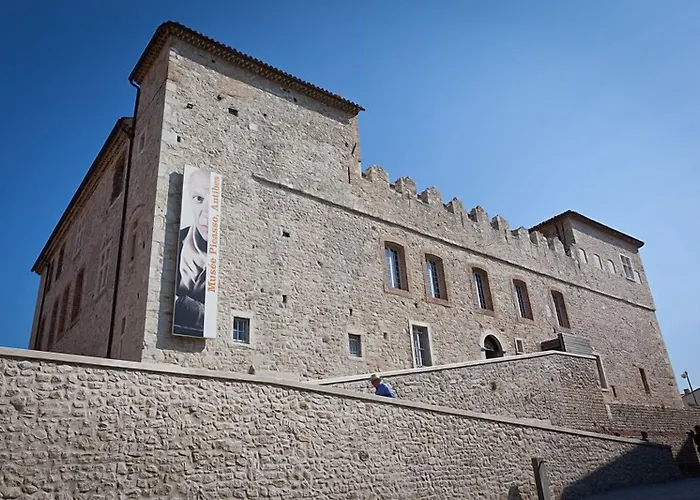 酒店 The Originals Boutique, Les Strelitzias 3*