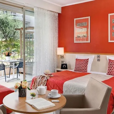 The Originals Boutique, Les Strelitzias 3* Juan-les-Pins