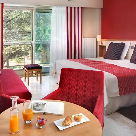 Hotel The Originals Boutique, Les Strelitzias Juan-les-Pins