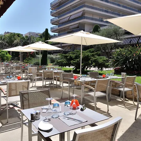 Hotel The Originals Boutique, Les Strelitzias