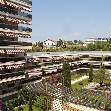 The Originals Boutique, Les Strelitzias Hotel Juan-les-Pins