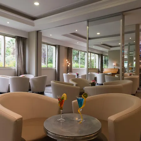 酒店 The Originals Boutique, Les Strelitzias 3*