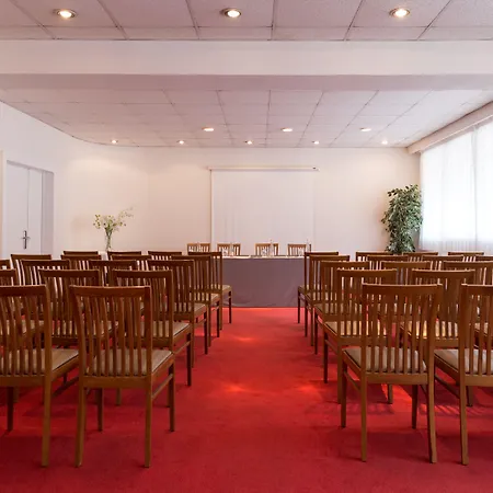 The Originals Boutique, Les Strelitzias فندق جوان ليه باه