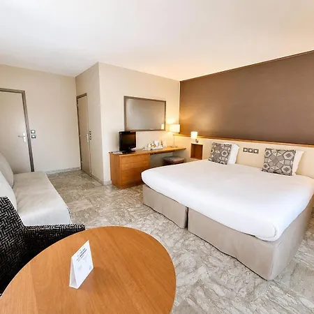 The Originals Boutique, Les Strélitzias 3* Juan-les-Pins