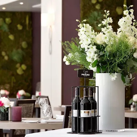 The Originals Boutique, Les Strelitzias 酒店 3*