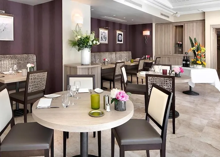 The Originals Boutique, Les Strelitzias 3* Juan-les-Pins