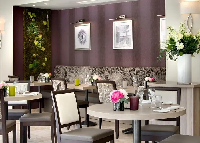 The Originals Boutique, Les Strélitzias 3*